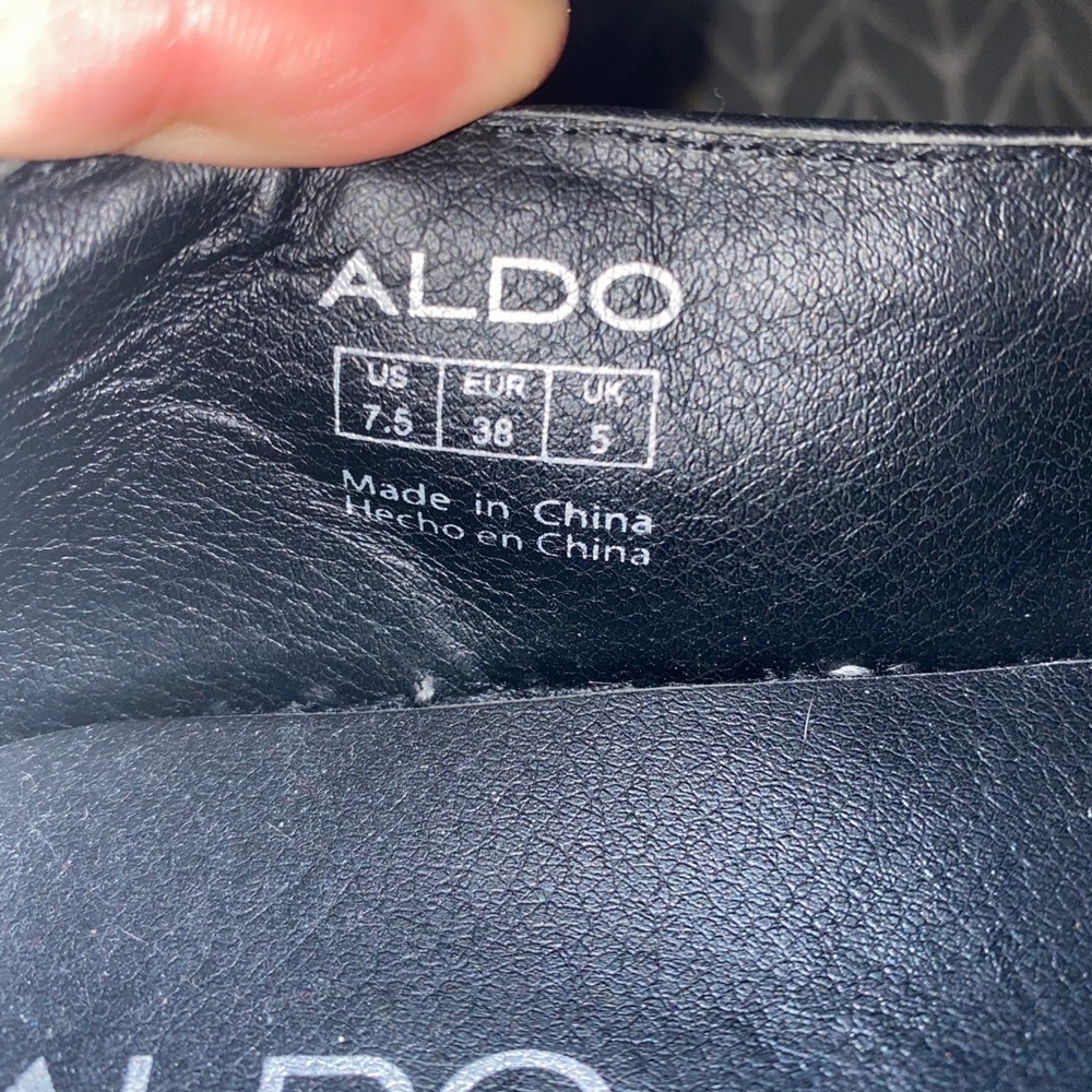 Aldo slip ons - Picture 4 of 4
